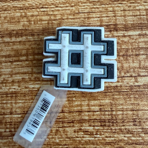 CROCS Jibbitz Charms Assortment - Picture 6 of 6